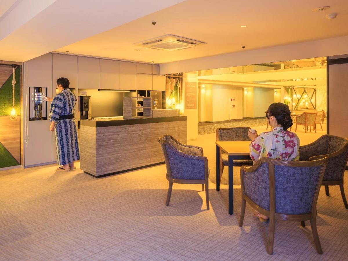 Hotel Sanrakuso Shirahama Exteriör bild