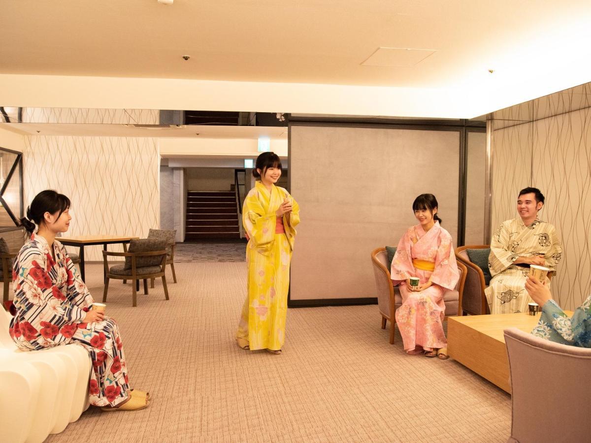 Hotel Sanrakuso Shirahama Exteriör bild