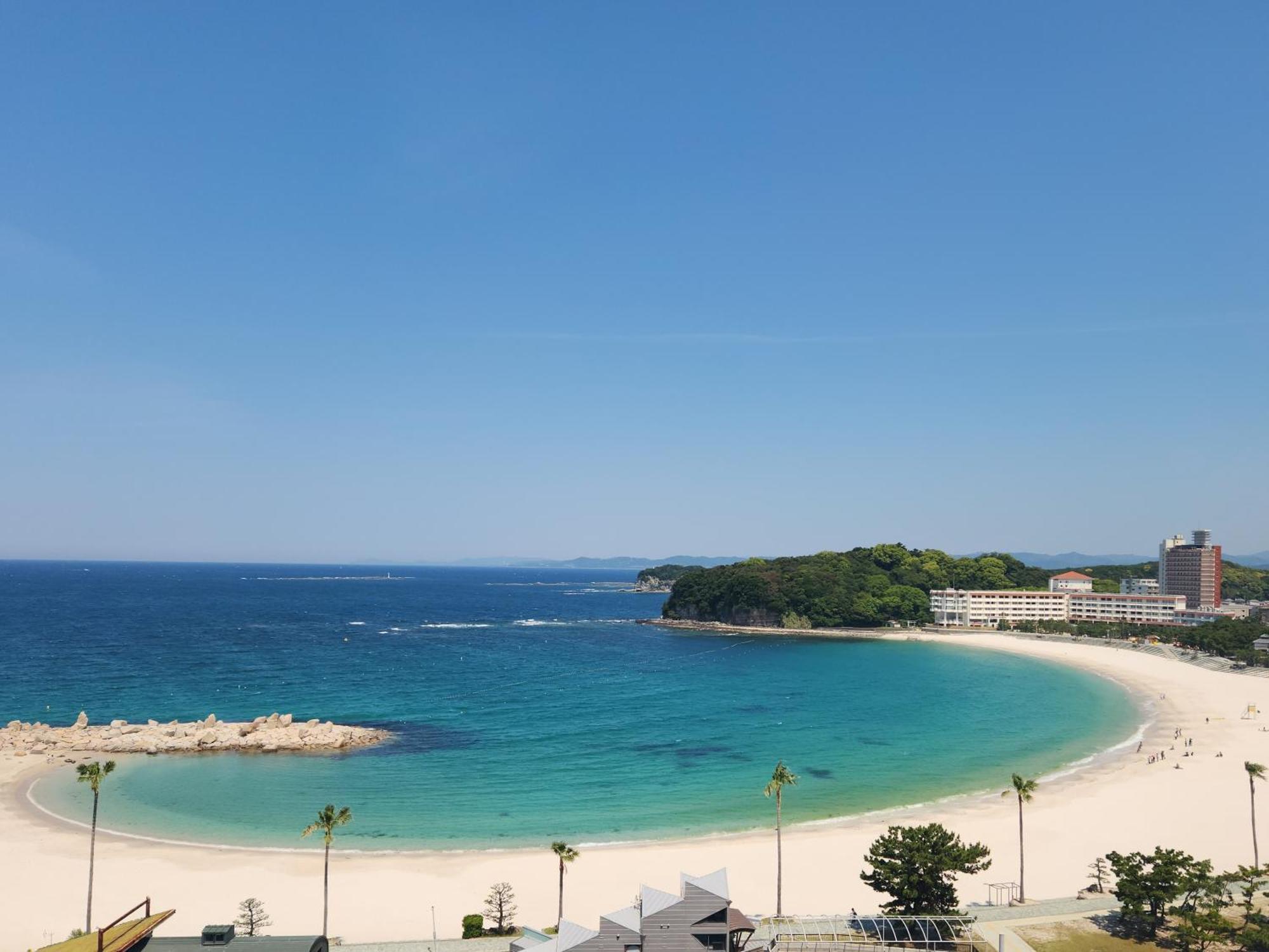Hotel Sanrakuso Shirahama Exteriör bild